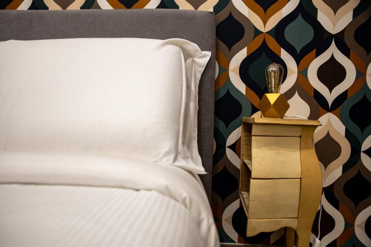 Geometric Art Home Bari Bagian luar foto